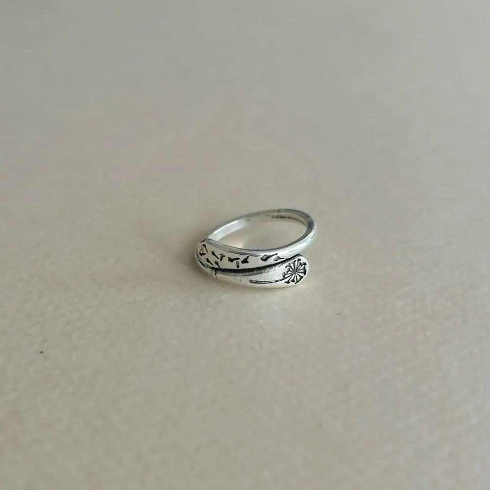 Flower Ring #2019 - Picture 4 of 6